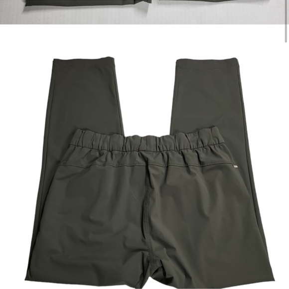 Vuori Women's Miles Ankle Pant Sz L In Ash (olive green) - Picture 2 of 3